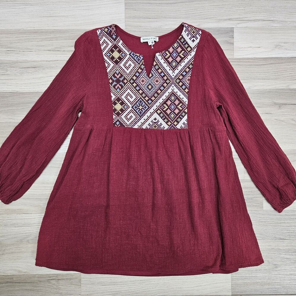 TASSEL N LACE Red Southwestern Tribal Embroidered Cotton Blouse Size Medium
